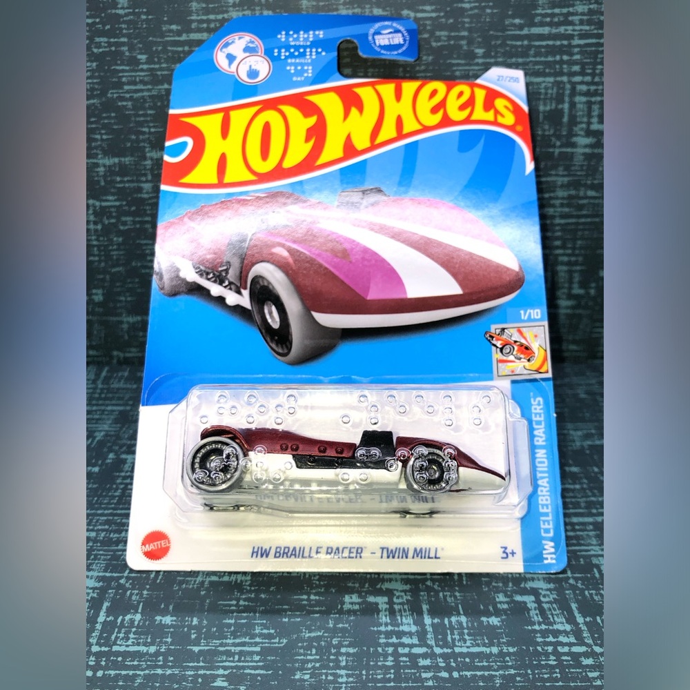 HOTWHEELS HW BRAILLE RACER - TWIN MILL HW CELEBRATION RACERS 1/10 27/250